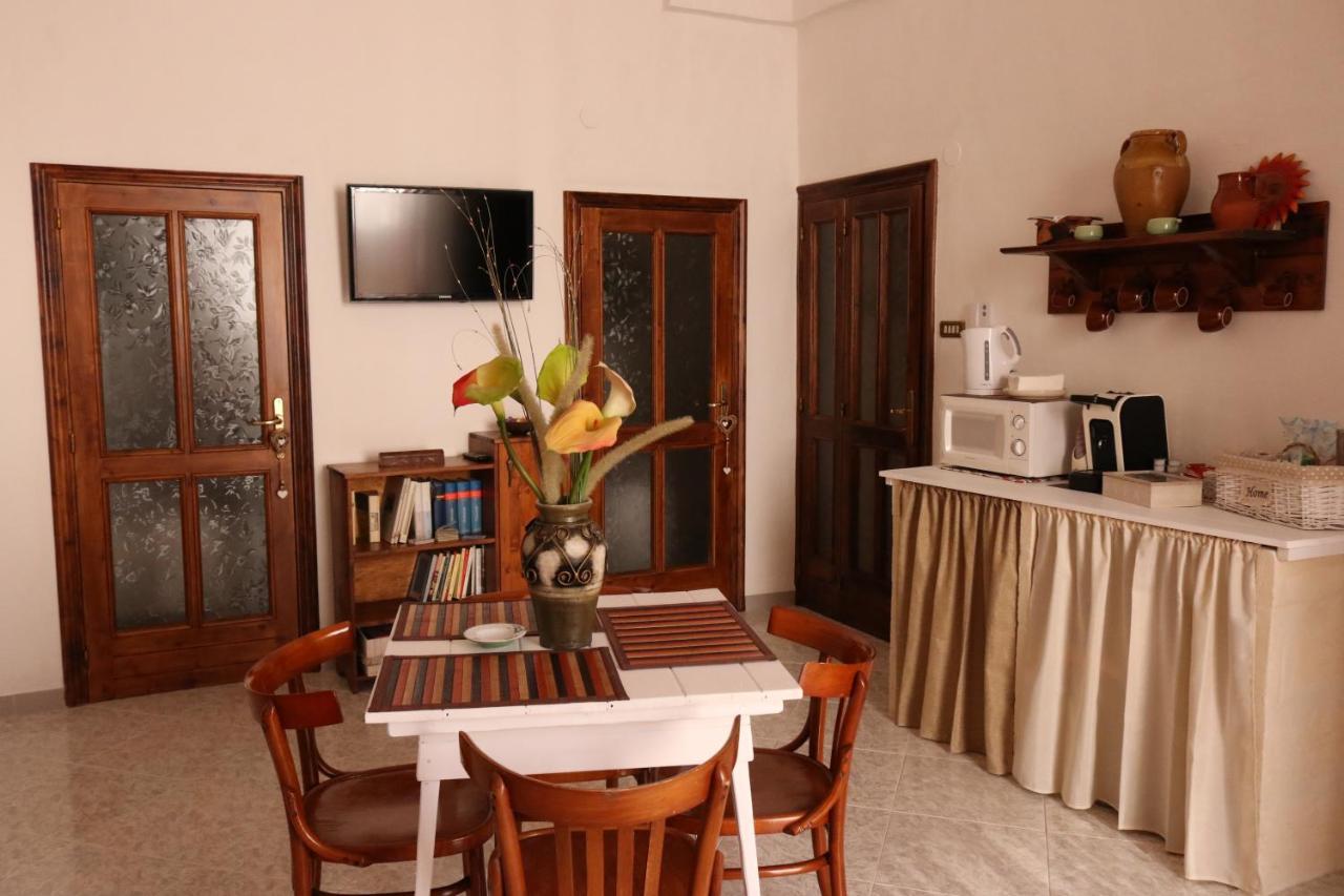 Casa Antica Bed & Breakfast ฟาซาโน ภายนอก รูปภาพ